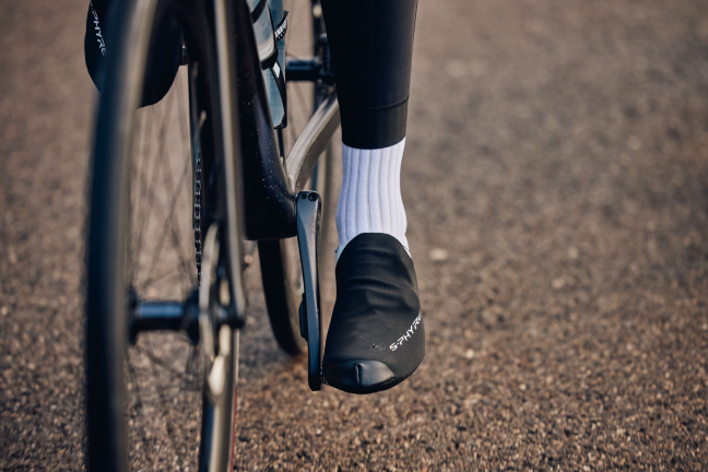 Explore the technologies [S-PHYRE HALF SHOE COVER]