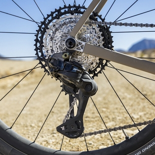GRX Di2 リアディレーラー 1x12スピード
